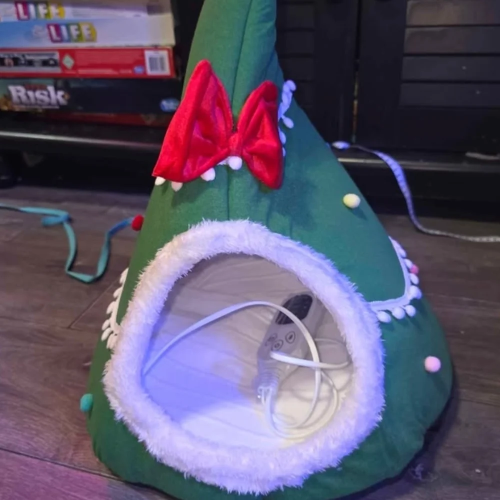 Festive Green Christmas Tree Heated Pet Bed
